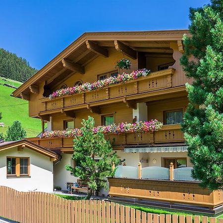 Haus Hochland Hotel Tux Luaran gambar