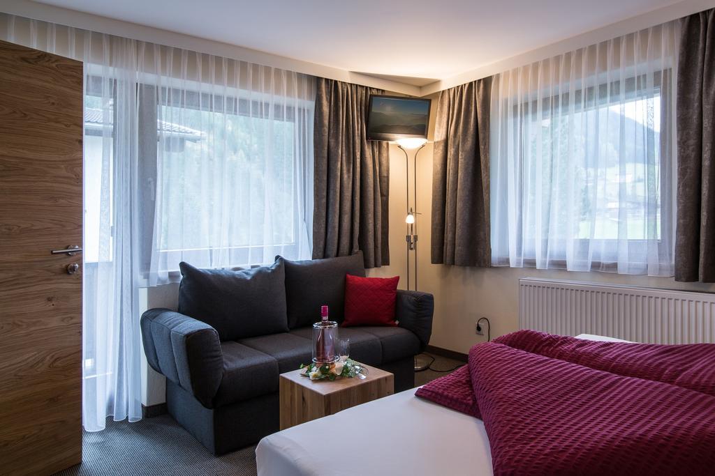 Haus Hochland Hotel Tux Luaran gambar