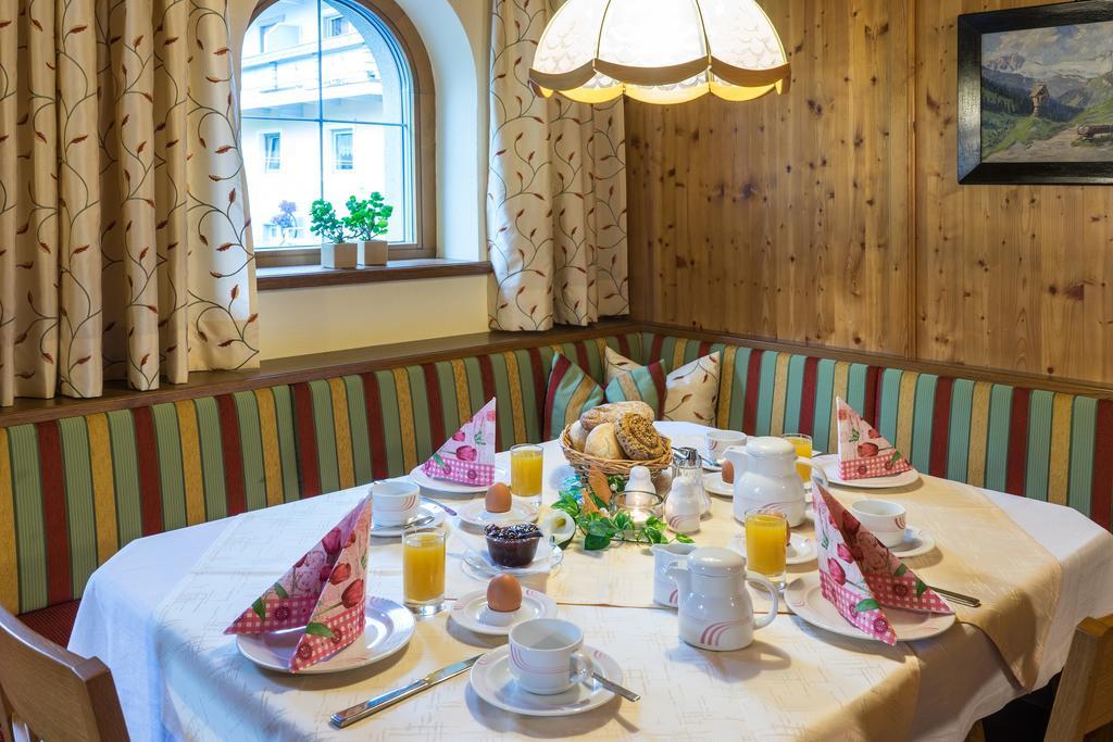 Haus Hochland Hotel Tux Luaran gambar