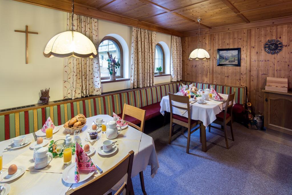 Haus Hochland Hotel Tux Luaran gambar
